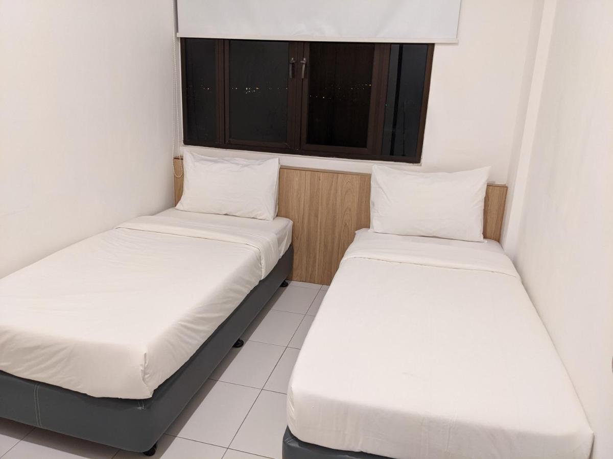 Alor Setar Imperio By Im Staycation 3Bedroom & Rooftop Pool المظهر الخارجي الصورة