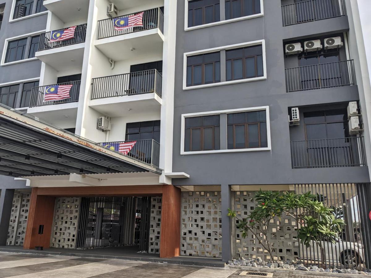 Alor Setar Imperio By Im Staycation 3Bedroom & Rooftop Pool المظهر الخارجي الصورة